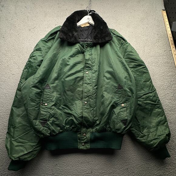 Vintage Golden Bay B-15 Bomber Flight Full Button Jacket Mens 54 XL Green Black